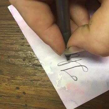 在家轻松制作多彩水彩感谢卡教程-第10张图片-趣作屋