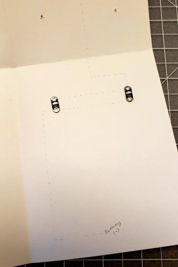 手把手教你制作会发光的节日贺卡,无需按钮自动点亮-第12张图片-趣作屋 手把手教你制作会发光的节日贺卡,无需按钮自动点亮-第12张图片-趣作屋