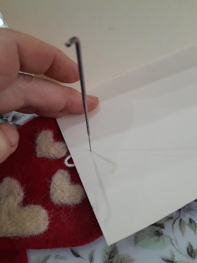 手工制作情人节羊毛心形贺卡和纪念品教程-第28张图片-趣作屋