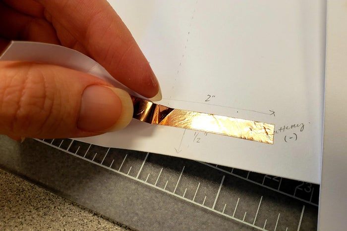 手把手教你制作会发光的节日贺卡,无需按钮自动点亮-第26张图片-趣作屋 手把手教你制作会发光的节日贺卡,无需按钮自动点亮-第26张图片-趣作屋