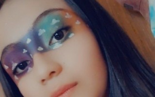 彩虹妆容教程：独特艺术妆容打造指南