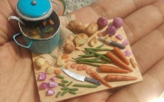 手作迷你炖菜板教程：聚合物粘土蔬菜制作全攻略