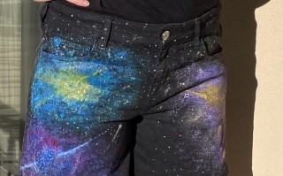 自制太空短裤教程：简单几步打造独特时尚单品