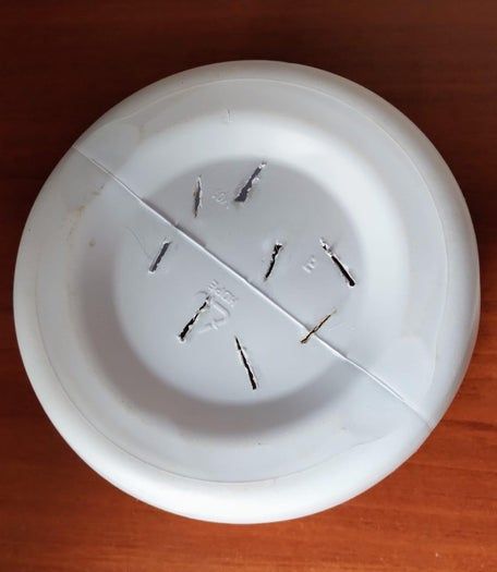 旧瓶变花盆:环保手工DIY教程-第11张图片-趣作屋 旧瓶变花盆:环保手工DIY教程-第11张图片-趣作屋