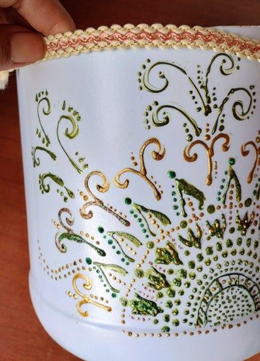 旧瓶变花盆:环保手工DIY教程-第18张图片-趣作屋 旧瓶变花盆:环保手工DIY教程-第18张图片-趣作屋