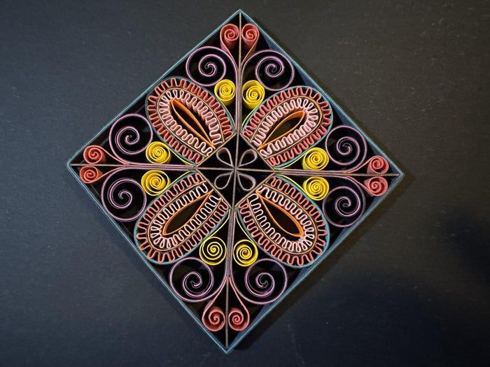 超实用手工教程：用彩色卡纸制作立体卷纸装饰品-第39张图片-趣作屋