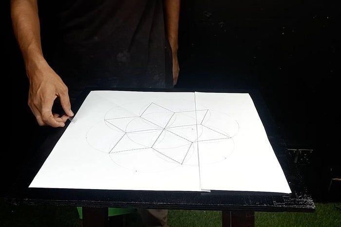 用线做图案的创意手工教程,零基础也能轻松上手-第12张图片-趣作屋 用线做图案的创意手工教程,零基础也能轻松上手-第12张图片-趣作屋