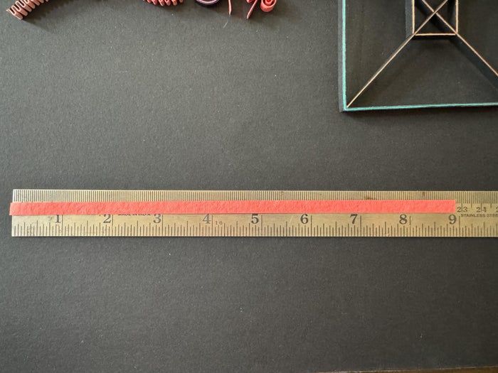 超实用手工教程：用彩色卡纸制作立体卷纸装饰品-第25张图片-趣作屋