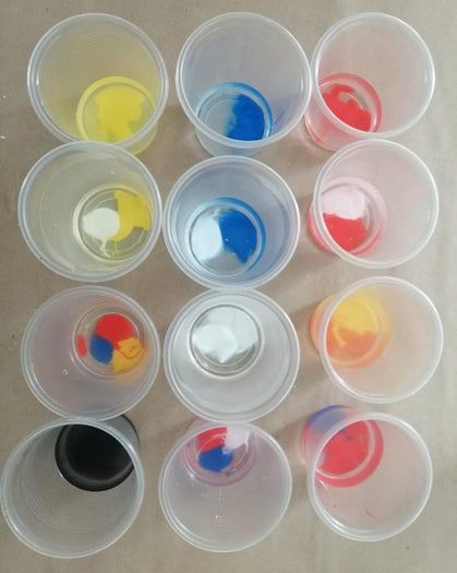 用废纸DIY人脸拼贴画的环保手工教程-第8张图片-趣作屋