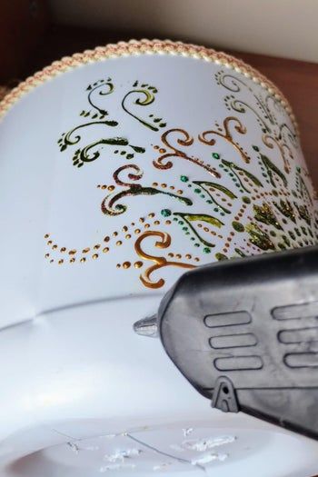 旧瓶变花盆:环保手工DIY教程-第20张图片-趣作屋 旧瓶变花盆:环保手工DIY教程-第20张图片-趣作屋