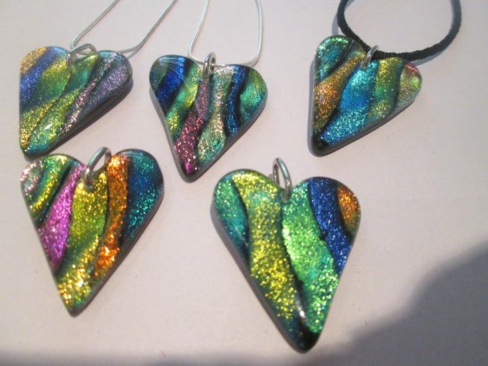 手把手教你用废玻璃制作独特二向色吊坠-第20张图片-趣作屋 手把手教你用废玻璃制作独特二向色吊坠-第20张图片-趣作屋