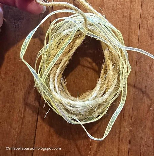 圣帕特里克节手工DIY:幸运流苏珠链挂饰制作教程-第6张图片-趣作屋 圣帕特里克节手工DIY:幸运流苏珠链挂饰制作教程-第6张图片-趣作屋