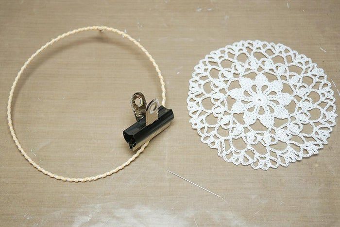 低成本DIY捕梦网墙饰,零基础也能轻松上手-第15张图片-趣作屋 低成本DIY捕梦网墙饰,零基础也能轻松上手-第15张图片-趣作屋