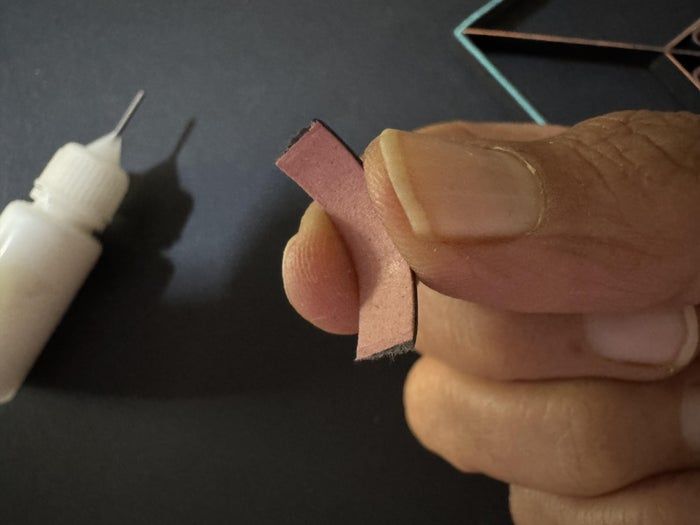 超实用手工教程：用彩色卡纸制作立体卷纸装饰品-第30张图片-趣作屋