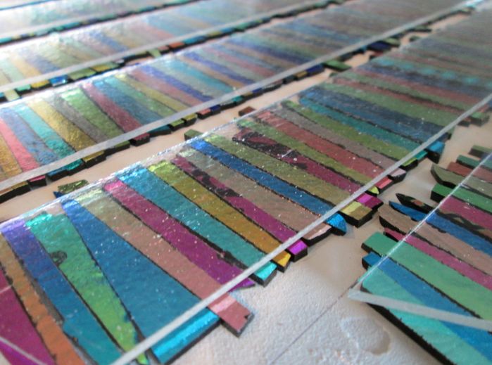 手把手教你用废玻璃制作独特二向色吊坠-第5张图片-趣作屋 手把手教你用废玻璃制作独特二向色吊坠-第5张图片-趣作屋