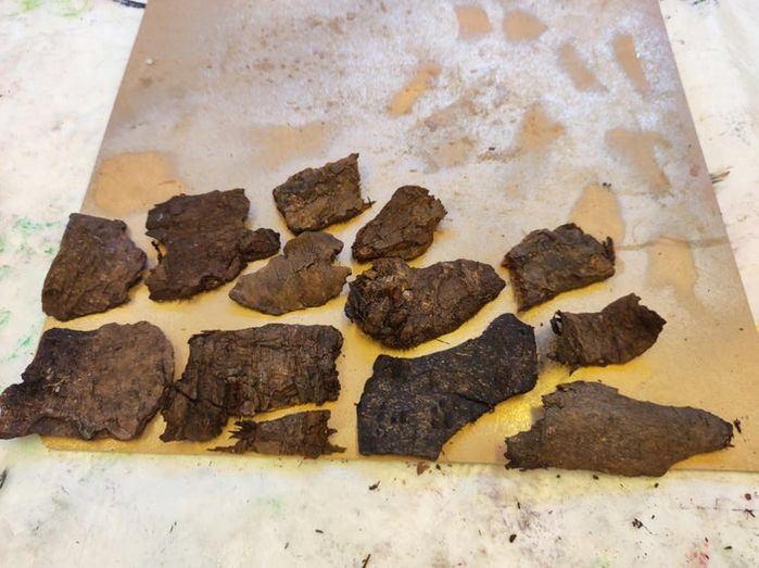 低成本手工制作创意树皮小艺术品教程-第9张图片-趣作屋