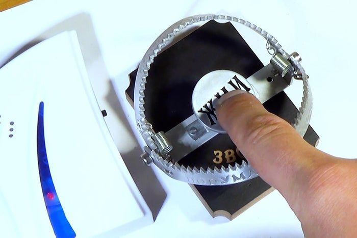 DIY胆量测试小装置制作教程，有趣又实用！-第2张图片-趣作屋