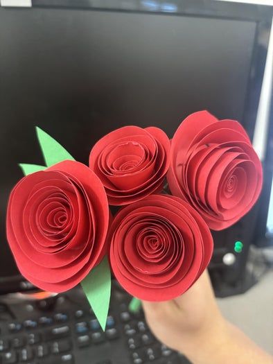 超简单纸花手工制作教程，轻松打造心意礼物-第21张图片-趣作屋