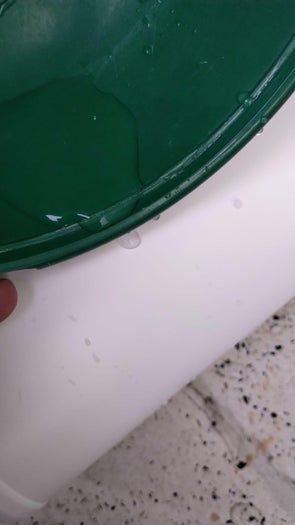 旧瓶变花盆:环保手工DIY教程-第6张图片-趣作屋 旧瓶变花盆:环保手工DIY教程-第6张图片-趣作屋