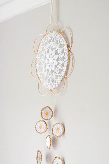 低成本DIY捕梦网墙饰,零基础也能轻松上手-第29张图片-趣作屋 低成本DIY捕梦网墙饰,零基础也能轻松上手-第29张图片-趣作屋