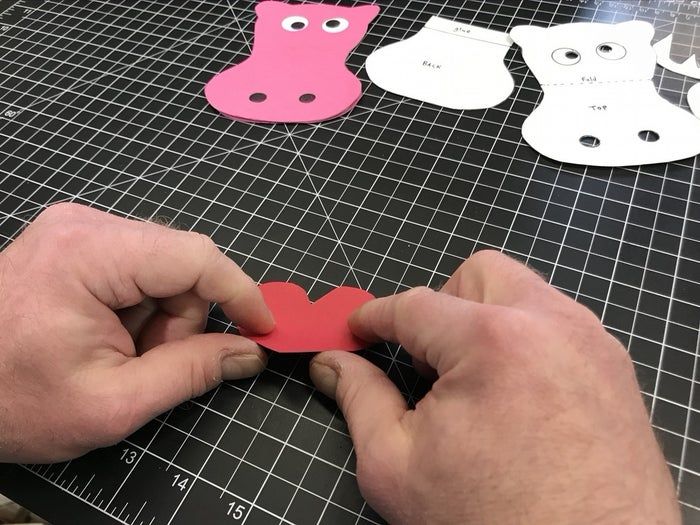 手工制作趣味弹出式河马卡片教程-第26张图片-趣作屋 手工制作趣味弹出式河马卡片教程-第26张图片-趣作屋