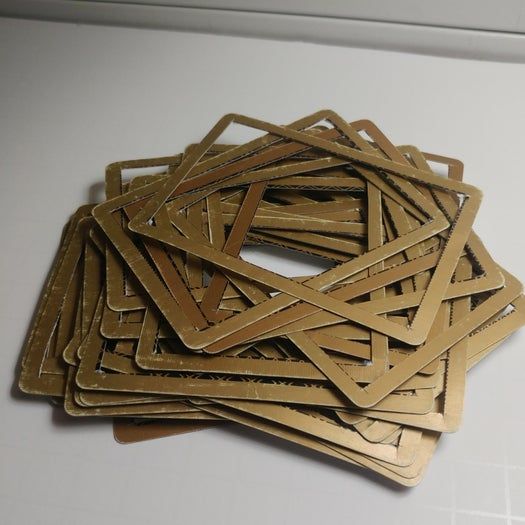 手工制作隐藏贵重物品的空心扑克牌教程-第6张图片-趣作屋 手工制作隐藏贵重物品的空心扑克牌教程-第6张图片-趣作屋