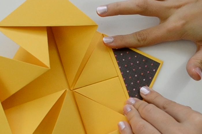 手工制作感恩节餐巾折叠贺卡教程-第21张图片-趣作屋