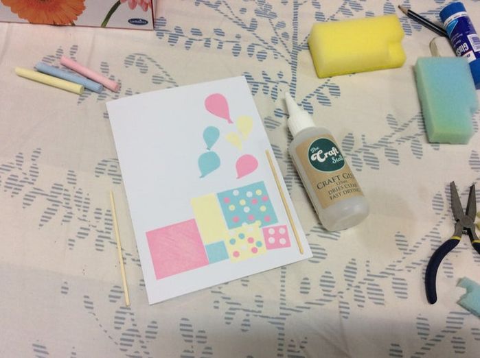 手工制作创意贺卡教程,轻松打造生日派对邀请函-第14张图片-趣作屋 手工制作创意贺卡教程,轻松打造生日派对邀请函-第14张图片-趣作屋