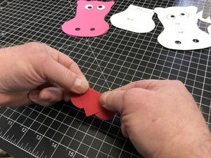 手工制作趣味弹出式河马卡片教程-第28张图片-趣作屋 手工制作趣味弹出式河马卡片教程-第28张图片-趣作屋