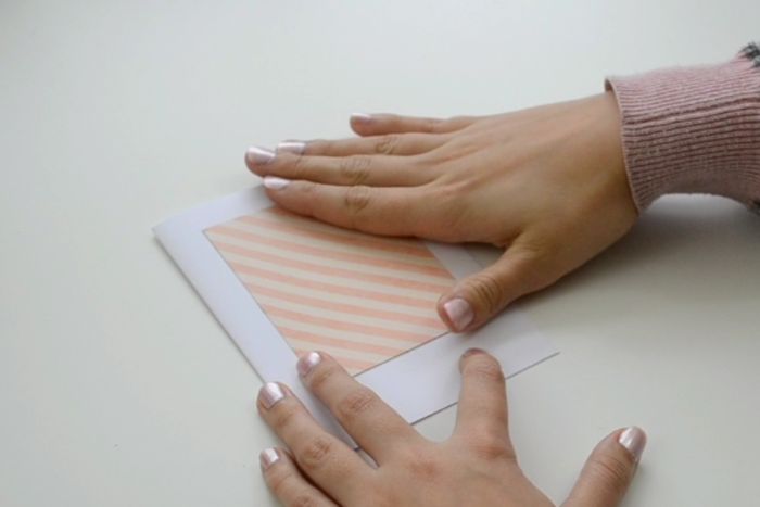 零成本手工制作创意摇动贺卡教程-第17张图片-趣作屋 零成本手工制作创意摇动贺卡教程-第17张图片-趣作屋