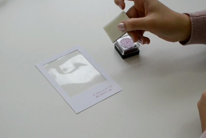 零成本手工制作创意摇动贺卡教程-第11张图片-趣作屋 零成本手工制作创意摇动贺卡教程-第11张图片-趣作屋