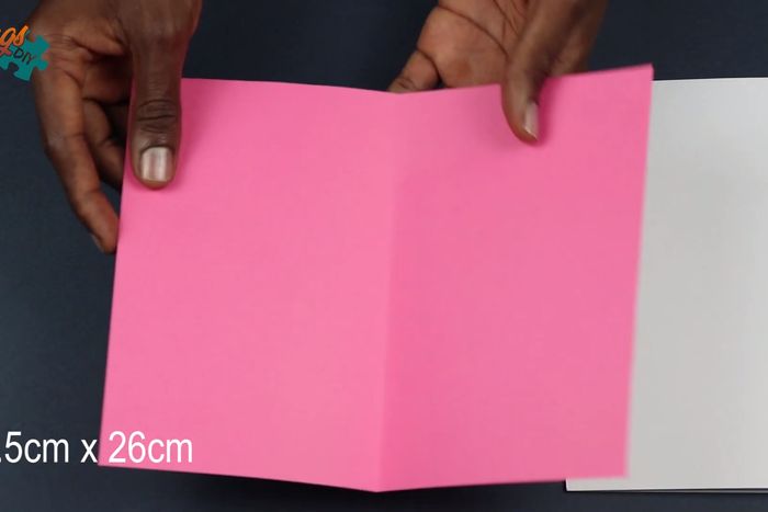 超简单DIY弹出式爱心情人节贺卡教程-第3张图片-趣作屋