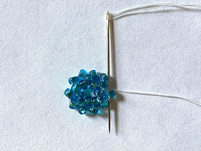 DIY迷你珠串星星挂饰教程-第12张图片-趣作屋 DIY迷你珠串星星挂饰教程-第12张图片-趣作屋