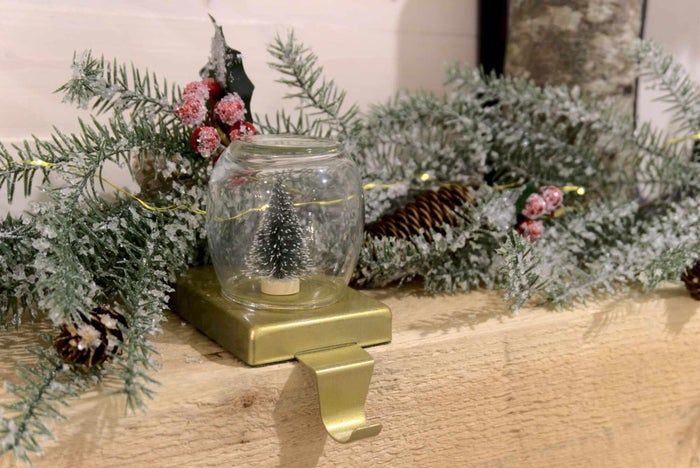 超简易自制圣诞袜支架指南-第1张图片-趣作屋 超简易自制圣诞袜支架指南-第1张图片-趣作屋