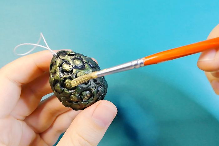 圣诞节专属手工龙蛋挂饰制作指南-第17张图片-趣作屋 圣诞节专属手工龙蛋挂饰制作指南-第17张图片-趣作屋