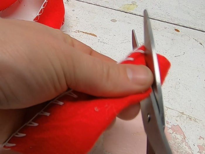 废旧木条巧变花环装饰教程-第43张图片-趣作屋