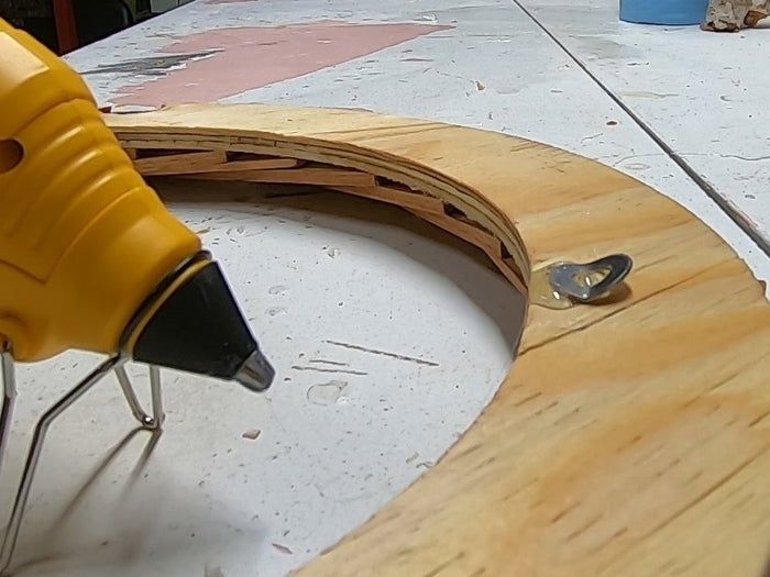 废旧木条巧变花环装饰教程-第23张图片-趣作屋