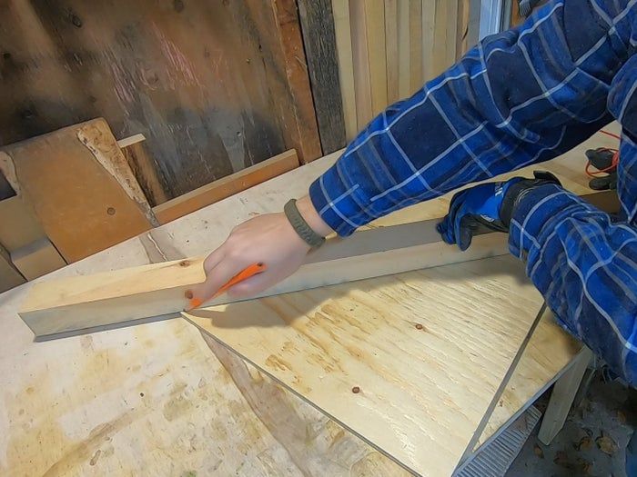 废旧木条巧变花环装饰教程-第4张图片-趣作屋