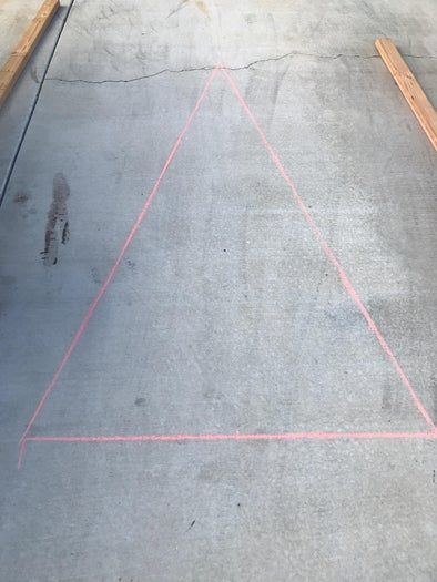 废物利用打造独特圣诞树教程-第4张图片-趣作屋