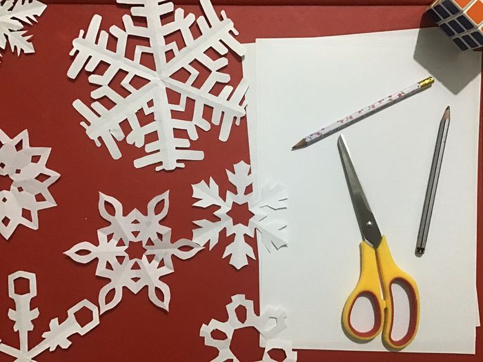 简易教程：低成本制作圣诞雪花挂饰-第23张图片-趣作屋