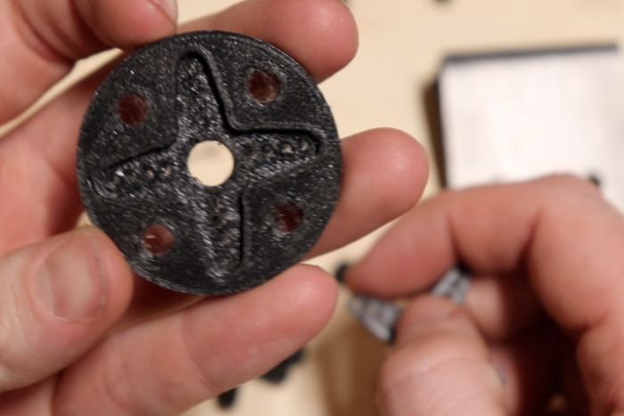 自制电动圣诞袜摆动装置教程-第9张图片-趣作屋 自制电动圣诞袜摆动装置教程-第9张图片-趣作屋