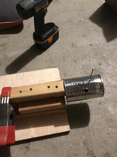 废物利用打造独特圣诞树教程-第12张图片-趣作屋