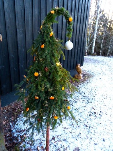 简易环保风圣诞树与挂饰DIY教程-第1张图片-趣作屋 简易环保风圣诞树与挂饰DIY教程-第1张图片-趣作屋