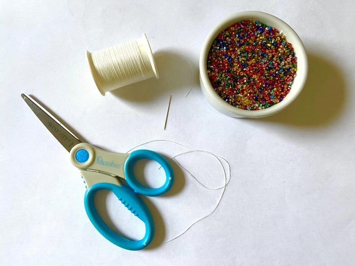 DIY迷你珠串星星挂饰教程-第3张图片-趣作屋 DIY迷你珠串星星挂饰教程-第3张图片-趣作屋