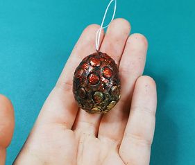 圣诞节专属手工龙蛋挂饰制作指南-第20张图片-趣作屋 圣诞节专属手工龙蛋挂饰制作指南-第20张图片-趣作屋