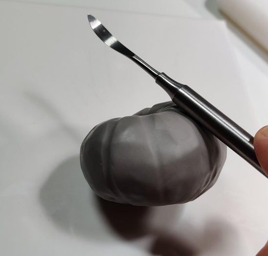 万圣节自制迷你南瓜灯教程-聚合物粘土手作指南-第8张图片-趣作屋