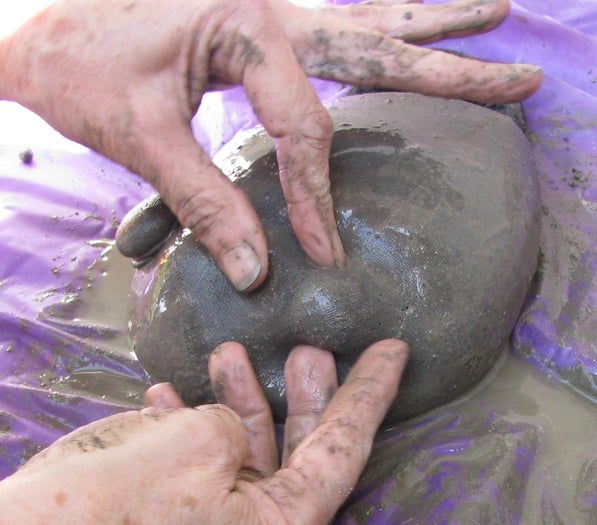 低成本水泥地精DIY教程-庭院装饰手作指南-第13张图片-趣作屋