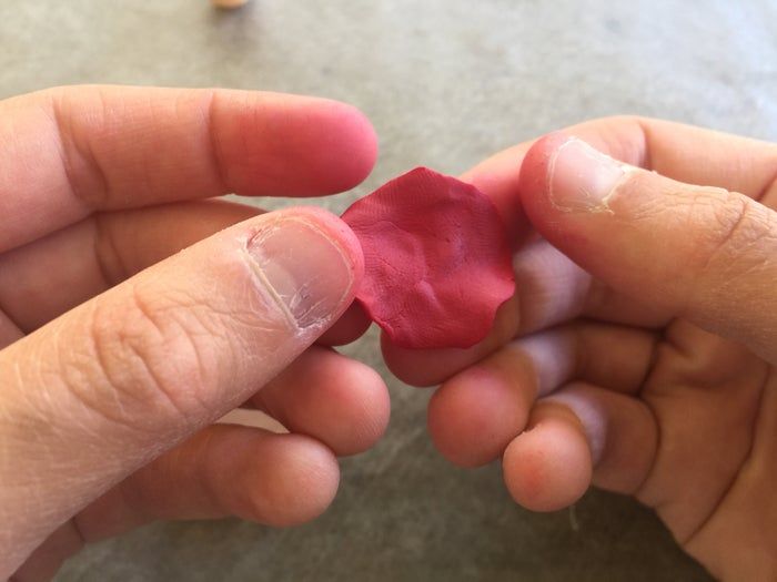 自制迷你披萨吊饰教程-友情项链DIY指南-第8张图片-趣作屋 自制迷你披萨吊饰教程-友情项链DIY指南-第8张图片-趣作屋