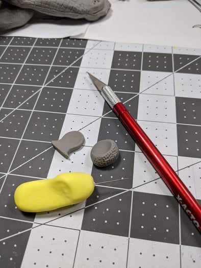 高精度微型恐龙模型制作全攻略-第5张图片-趣作屋