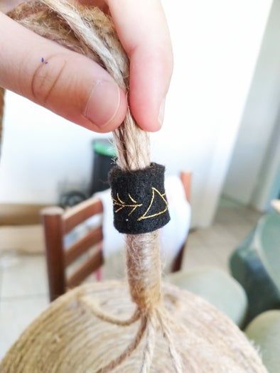 波西米亚风悬挂花盆改造教程-旧塑料花盆变身艺术品-第19张图片-趣作屋